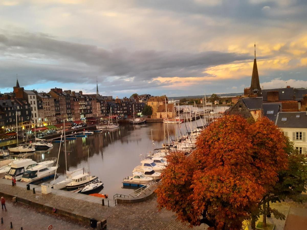 Le17Ho Hotel Honfleur Esterno foto